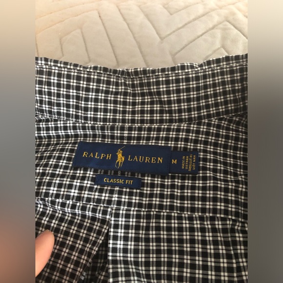 Mens button down - Picture 2 of 2